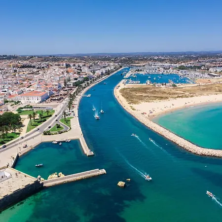 Charming With Panoramic View And Pool #1932 Апартаменты