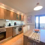 Charming With Panoramic View And Pool #1932 Daire
