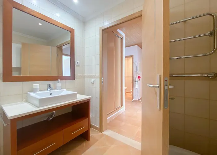 דירה Charming With Panoramic View And Pool #1932 *