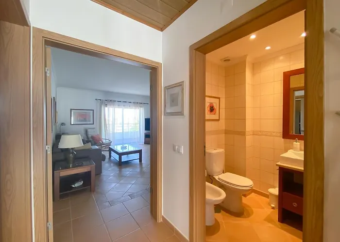 דירה Charming With Panoramic View And Pool #1932