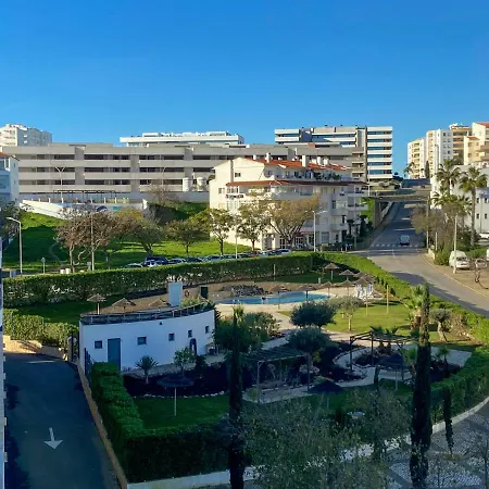 Charming With Panoramic View And Pool #1932 Lagos