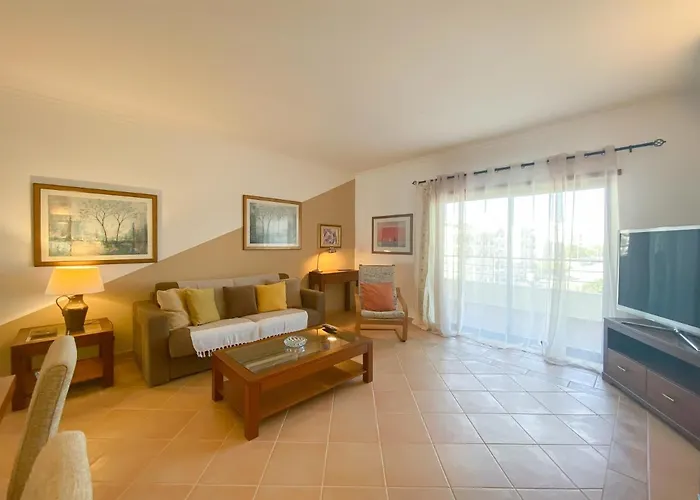 Charming With Panoramic View And Pool #1932 라고스