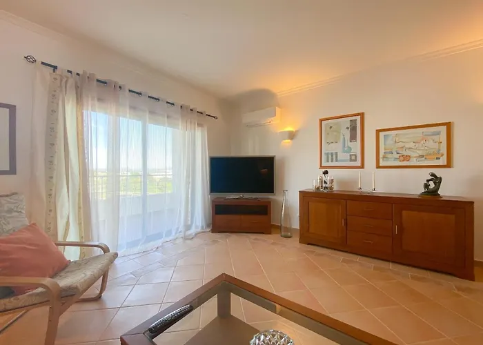 Charming With Panoramic View And Pool #1932 *