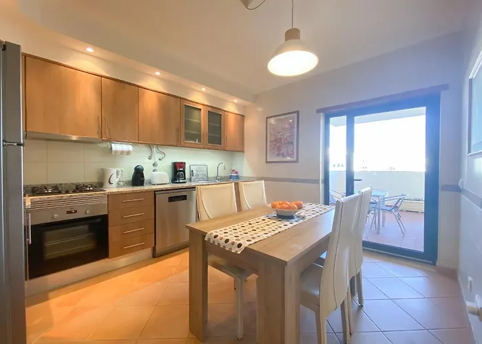 Charming With Panoramic View And Pool #1932 아파트 *